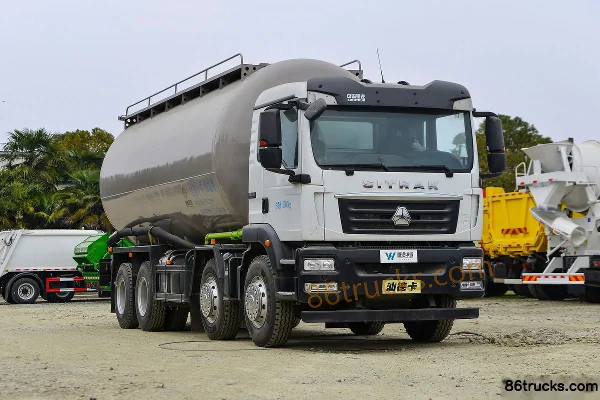 Sinotruk Sinotruk Sitrak chassis powder tank truck