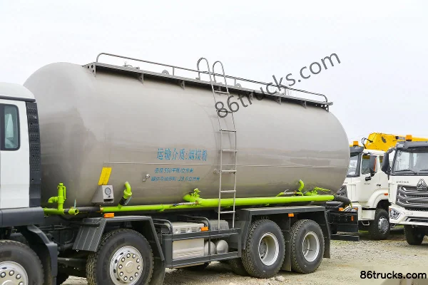 Sinotruk Sitrak C5H 350 hp 8X4(12 wheels) Low Density Powder Material Transport Truck (China VI) (Huawei Chille Brand) Body (1) | 86Trucks