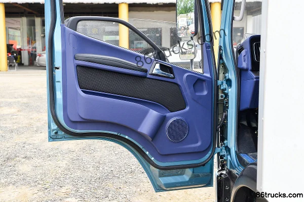 FAW Jiefang Hu 6G 160 ch 4X2(6 roues) 4,05 m camion frigorifique Cabine (2) | 86Trucks