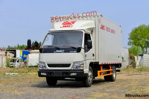 JMC Shunda Narrow Body Luxury Edition 116hp 4X2(6 wheels) 3.1m Single Row Van Light Truck Exterior (3) | 86Trucks
