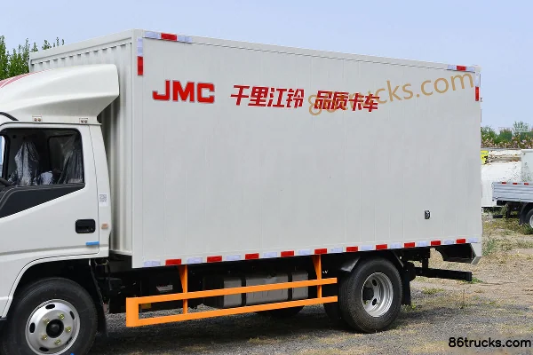 JMC Shunda Narrow Body Luxury Edition 116hp 4X2(6 wheels) 3.1m Single Row Van Light Truck (1) | 86Trucks