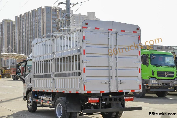 FAW Jiefang Lingtu 165 hp 4X2(6 wheels) 4.16m Single Row Cage Cargo Light Truck (Wide Body) (2) | 86Trucks