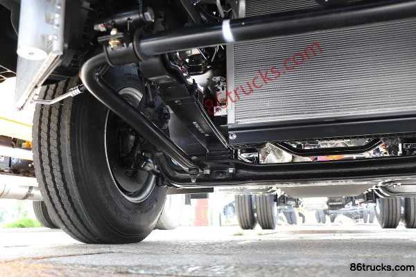 JMC Lexing E-Luda 4.5T 4.2m Single-Cab Plug-in Range-Extended Hybrid Flatbed Light Truck (Air Brake) 50.38kWh 4X2(6 wheels) Chassis (2) | 86