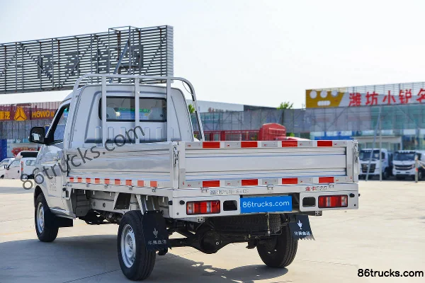 Jinbei Jinka S2 Comfort 1.6L 123 ch 4X2(6 roues) essence camion plateau simple cabine 3,05 m Carrosserie (3) | 86Trucks