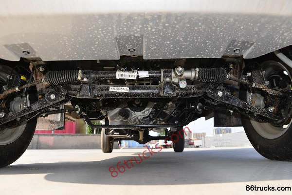 Jinbei Jinka S2 Comfort 1.6L 123 ch 4X2(6 roues) essence 3,05 m fourgon monoplace Châssis (1) | 86Trucks