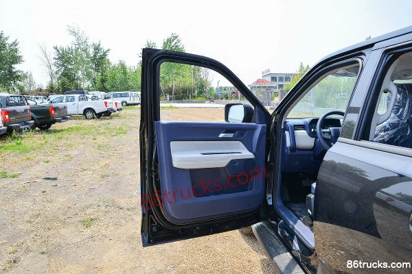 JMC Da Dao Quannengzhe Comfort 2.3T Diesel 177hp Automatic 4WD Standard Wheelbase Double Row Pickup Chassis (1) | 86Trucks