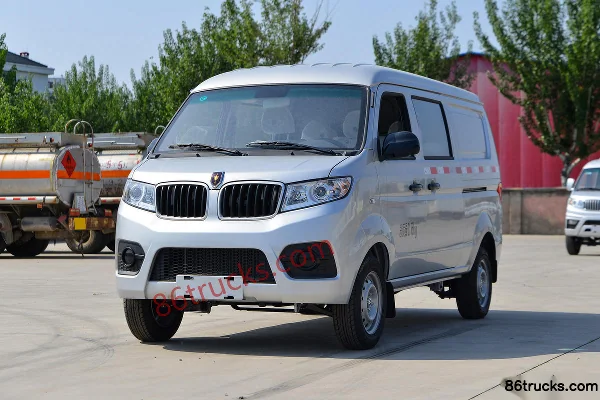 Jinbei Xiaohaishi X30 2024 Wealth Edition 110hp 1.5L Gasoline 2/5-Seat Panel Van Exterior (3) | 86Trucks
