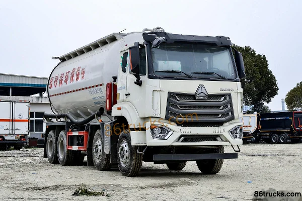Sinotruk Sinotruk Sinotruk HOWO Chassis powder tank truck