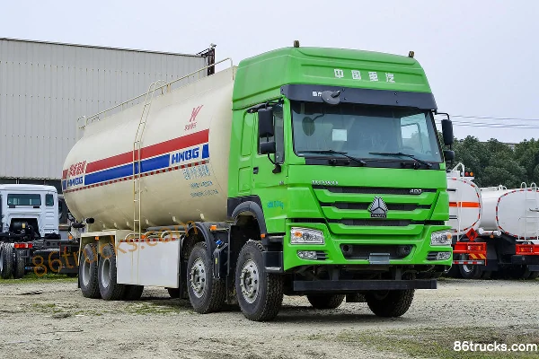 Sinotruk Sinotruk Sinotruk chassis powder tank truck
