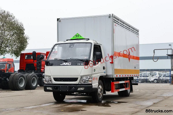 JMC Shunda Narrow Body 122 hp 4X2(6 wheels) 4.2m Flammable Gas Van Truck (Chufei Brand) Exterior (3) | 86Trucks