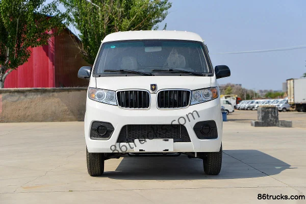 Jinbei Xiaohaishi X30 102hp 1.5L Gasoline 2-Seat Panel Van Exterior (2) | 86Trucks