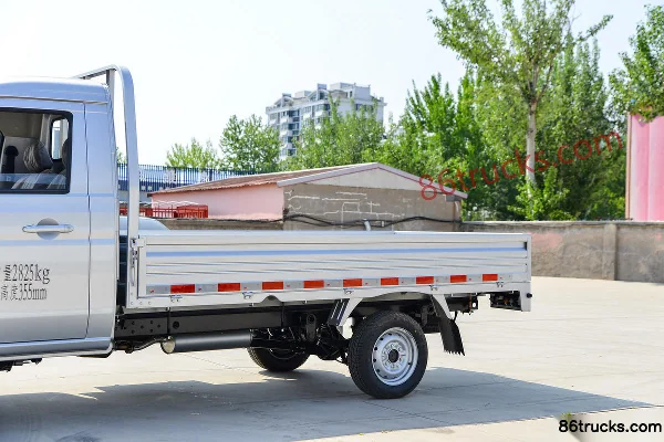 SRM Jinka S1 2024 Edition Standard Edition 1.4L 102 hp 4X2(6 wheels) Gasoline 3.05m Single Row Flatbed Mini Truck (Single Rear Tire) Body (1