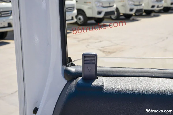 Foton Times Xiaoka Star 2 1.6L 122 hp 4X2(6 wheels) Gasoline 3.64m Single-row Wing-opening Van Mini Truck Cab (3) | 86Trucks