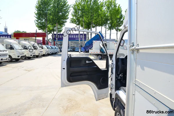 Foton Times Xiaoka Star 2 1.6L 122 hp 4X2(6 wheels) Gasoline 3.64m Single-row Wing-opening Van Mini Truck Cab (1) | 86Trucks