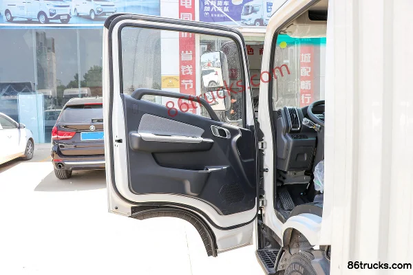 FARIZON Xingzhi H8M 4,5T 4,15 m camion léger fourgon à cabine simple hybride à prolongateur d'autonomie au méthanol 21,02 kWh 4X2(6 roues) I