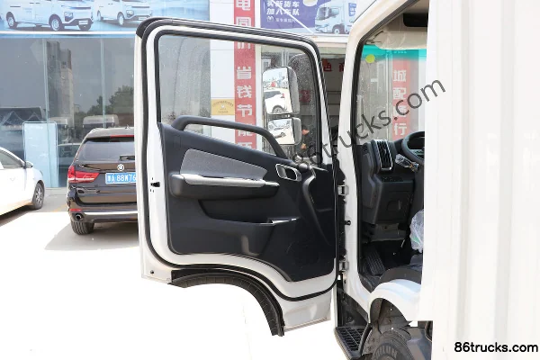 FARIZON Xingzhi H8E 2023 Model Zhiyun Edition 4.5T 4.02m Single Row Electric Refrigerated Truck 106.95kWh 4X2(6 wheels) Cab (1) | 86Trucks