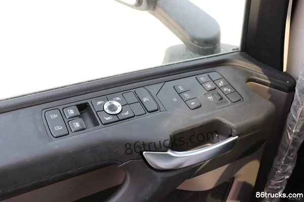 Scania New G-Series Heavy Truck 450hp 4X2(6 wheels) Tractor Truck (China VI) (Model G 450 4x2) Cab (2) | 86Trucks