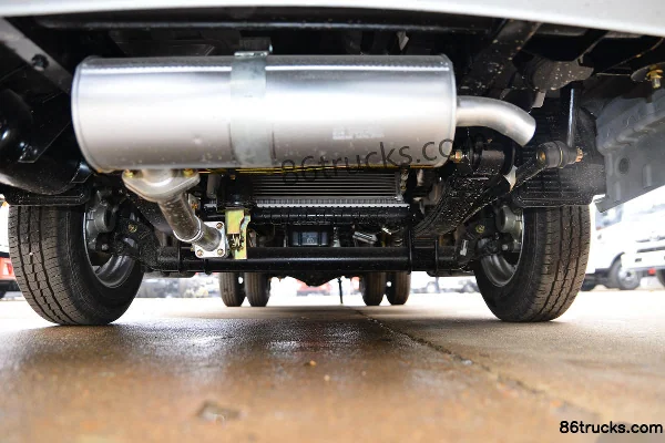 Dongfeng T5 1.5L 112hp 4X2(6 wheels) Gasoline 3.1m Gas Cylinder Transport Truck (Chufei Brand) Chassis (1) | 86Trucks