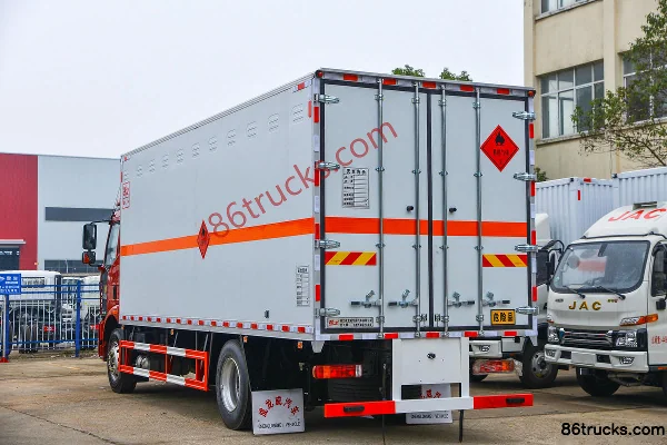 FAW Jiefang J6L 240 ch 4X2(6 roues) 6,8 m camion caisse pour gaz inflammables (marque Chufei) Carrosserie (2) | 86Trucks