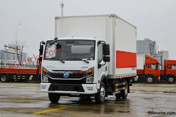 Dongfeng EV350 PRO 4.5T 4.2m Single Row Pure Electric Refrigerated Truck 98.04kWh 4X2(6 wheels) Exterior (3) | 86Trucks