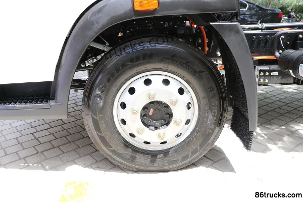 Sinotruk HOWO Tongshuai 4.5T 4.15m Single Row Pure Electric Van Light Truck 100.46kWh 4X2(6 wheels) Chassis (3) | 86Trucks