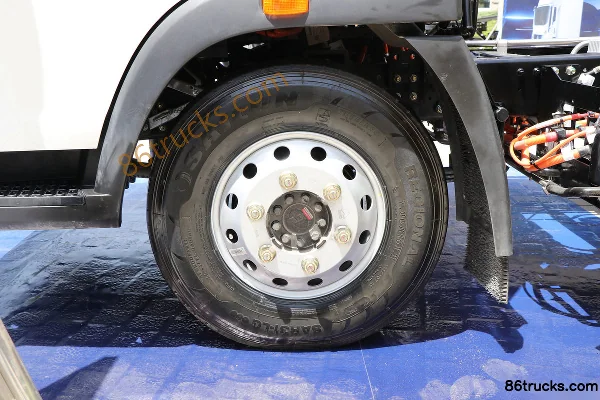 Sinotruk HOWO Tongshuai 4,5T camion léger à ridelles 100% électrique 4,15 m simple cabine 131,98 kWh 4X2(6 roues) Châssis (3) | 86Trucks