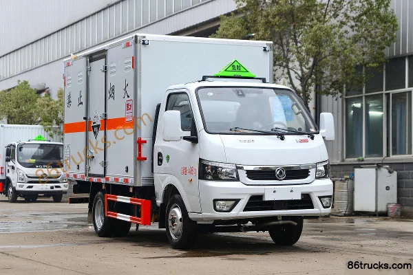 Dongfeng T5 95hp 4X2(6 wheels) 3.5m Corrosive Goods Van Truck (Chufei Brand) Exterior