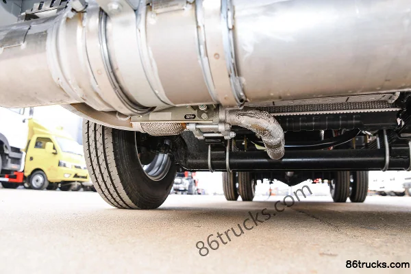 Foton Times Xiaoka Star 3 115 hp 4X2(6 wheels) 3.6m miscellaneous dangerous goods box transport truck (Chufei brand) (China VI) Chassis (2)