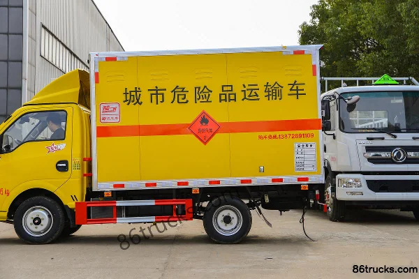 Dongfeng T5 95hp 4X2(6 wheels) 2.8m flammable gas van truck (Chufei brand) Body (2) | 86Trucks
