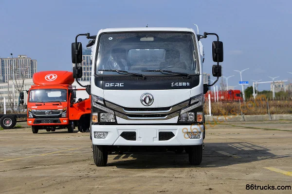 Dongfeng Duolika D5 Ruineng Edition 88 hp 4X2(6 wheels) 3.4m Half-row Stake Truck (Air Brake) Exterior (2) | 86Trucks