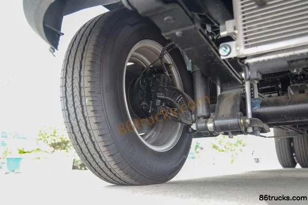 FARIZON Fengrui F3E 2024 3.5T 3.7m Single Row Electric Flatbed Mini Truck 55.7kWh 4X2(6 wheels) Chassis (2) | 86Trucks