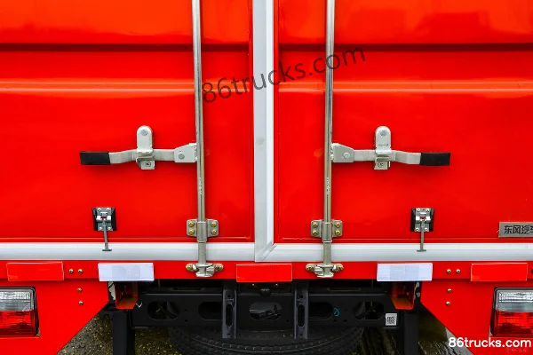 Dongfeng Duolika D6-M version super 136 ch 4X2(6 roues) camion léger fourgon simple cabine 4,17 m Carrosserie (3) | 86Trucks