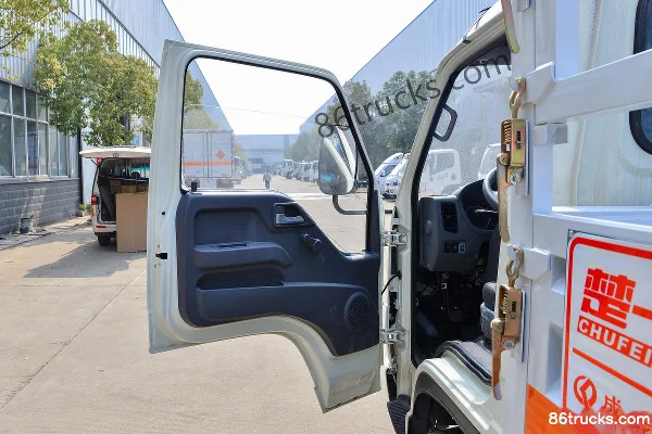 Foton Shidai Xiaoka Zhixing 3 115 ch 4X2(6 roues) 3,6 m transport de bouteilles de gaz (marque Chufei) (China VI) Cabine (1) | 86Trucks