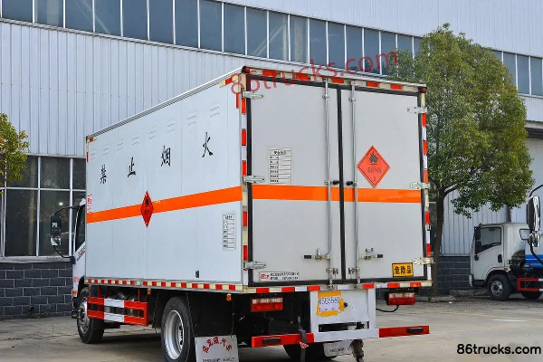 FAW Jiefang J6F 180 ch 4X2(6 roues) 5,2 m transport de gaz inflammable en benne fermée (marque Chufei) Carrosserie (3) | 86Trucks