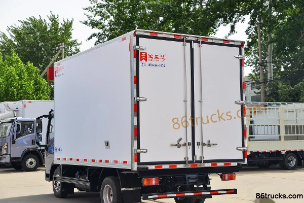 Sinotruk HOWO Tongsheng 170 ch 4X2(6 roues) 4,1 m camion frigorifique Carrosserie (3) | 86Trucks
