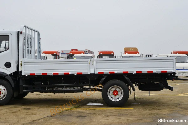 Dongfeng Captain Nebula K6-M Standard Edition 163hp 4X2(6 wheels) 4.2m single row mobile shop truck (China VI) Body (2) | 86Trucks