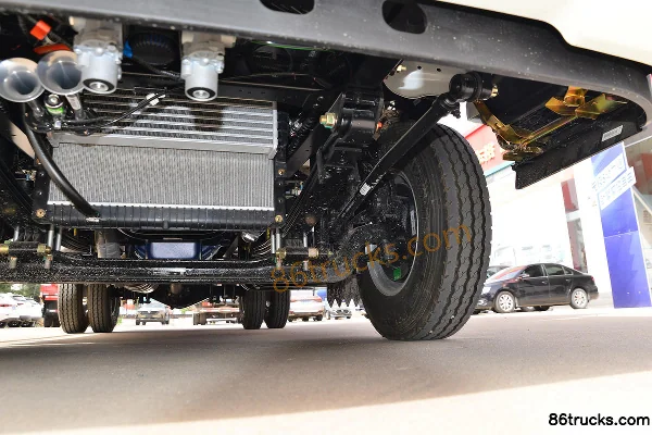 Sinotruk HOWO Hanjiang M Wealth Creation Edition 160hp 4X2(6 wheels) 4.1m refrigerated truck (China VI) Chassis (3) | 86Trucks