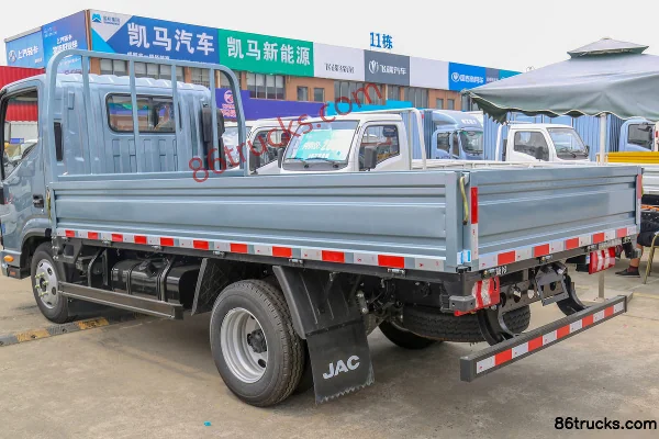JAC Lingpao L3 129 ch 4X2(6 roues) camion léger à ridelles, cabine simple, 3,8 m Carrosserie (2) | 86Trucks
