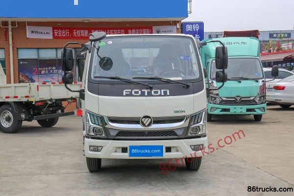 Foton Xiaoyun S PLUS 150hp 4X2(6 wheels) 3.8m Semi-row Panel Van Light Truck Exterior (2) | 86Trucks