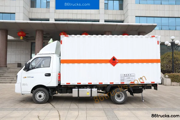 FARIZON Fengrui V5M édition standard 129 ch 4X2(6 roues) camion fourgon pour transport de liquides inflammables au méthanol 3,7 m Extérieur