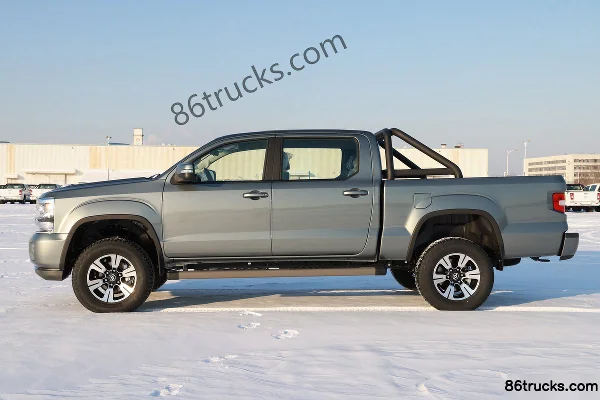 Huanghai Weilong 2024 Zhixiang 2,5T diesel 150 ch manuel 2 roues motrices double cabine pick-up Extérieur (2) | 86Trucks