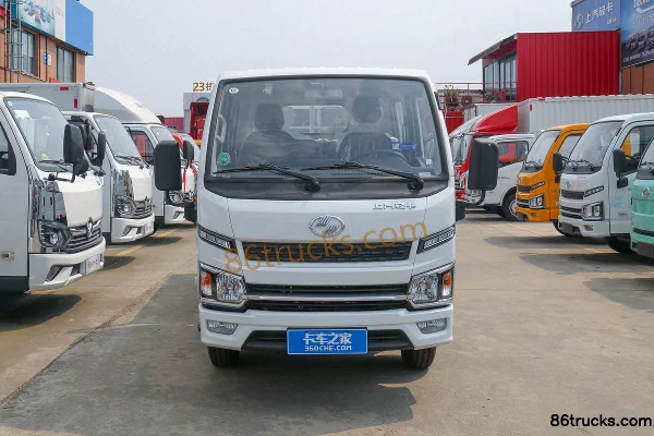 Yuejin Fuxing S100 95 hp 4X2(6 wheels) Diesel 3.05m Double Row Flatbed Light Truck (China VI) Exterior (2) | 86Trucks