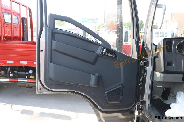 Sinotruk HOWO Hanjiang 140 ch 4X2(6 roues) camion plateau léger à cabine simple 4,15 m (WLY 5 vitesses) (2) | 86Trucks