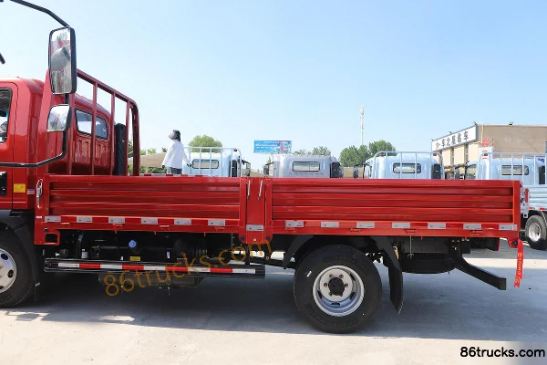 Sinotruk HOWO Hanjiang M 115 ch 4X2(6 roues) 4,15 m camion léger plateau simple cabine Carrosserie (1) | 86Trucks