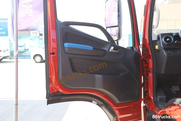 Foton Aumark S3 Series Green Channel Seafood Edition 190 hp 4X2(6 wheels) 5.25m Single Row Flatbed Light Truck (China VI) Cab (2) | 86Trucks