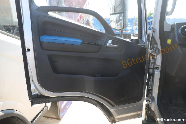 Auman Zhilan ES Mantianxing 4,5T camion léger fourgon 100% électrique à cabine simple 4,16 m 123 kWh 4X2(6 roues) Intérieur (2) | 86Trucks