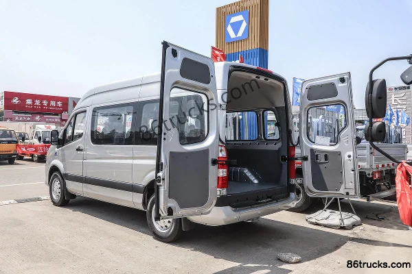Tuyano Tongtu 2.8T Diesel 177hp 3-Seat Super High Roof Panel Van (Dual Rear Wheels) Cargo Box (1) | 86Trucks