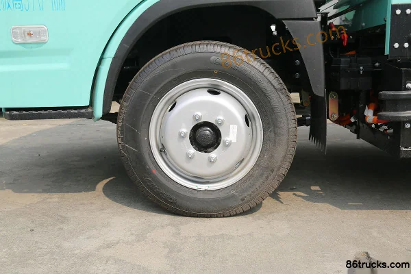 Yuejin Fuxing ES80 4.1T 3,805 m cabine simple camion plateau électrique pur 55,7 kWh 4X2(6 roues) Châssis (1) | 86Trucks