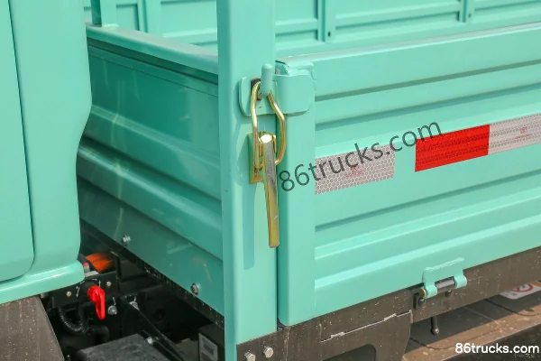 Yuejin Fuxing ES80 4.1T 3,805 m cabine simple camion plateau électrique pur 55,7 kWh 4X2(6 roues) Carrosserie (3) | 86Trucks