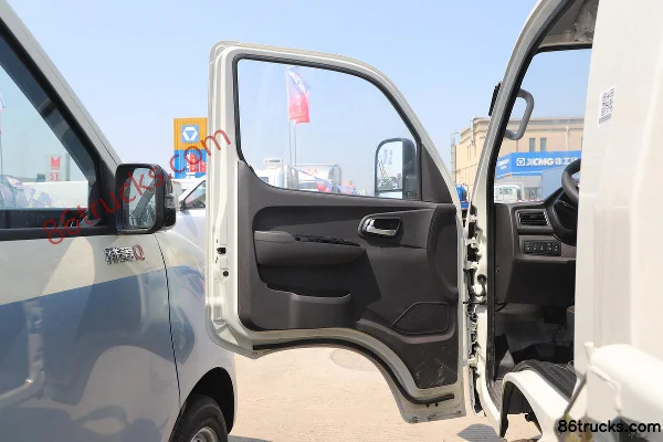 Foton Xiangling M2 Luxe 2,0L 122 ch 4X2(6 roues) CNG 4 m cabine simple camion micro plateau (1) | 86Trucks